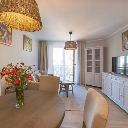 Mi Casa Holidays Park Apartment *